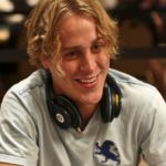 Poker on line: William Reynolds lo fa a Jaco Beach